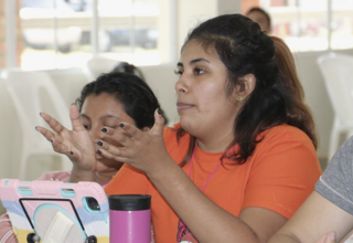 Ayuda en Acción en El Salvador participa en el primer campamento juvenil por el derecho a la educación