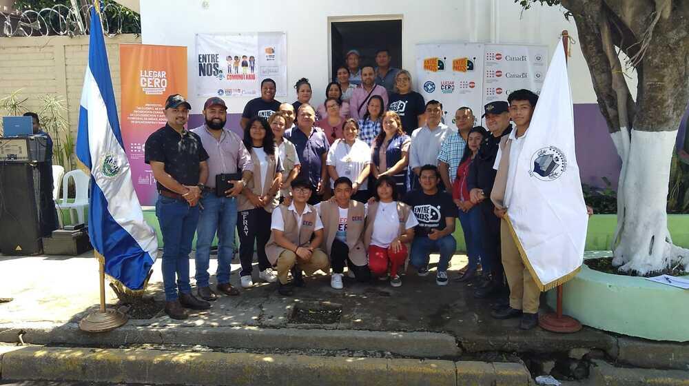 Inauguración 'Entre Nos' en Juayúa