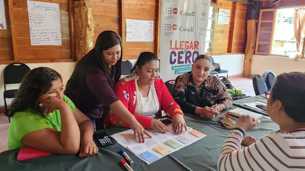 Personal de seis municipalidades participa en jornadas de consejería para adolescentes y jóvenes