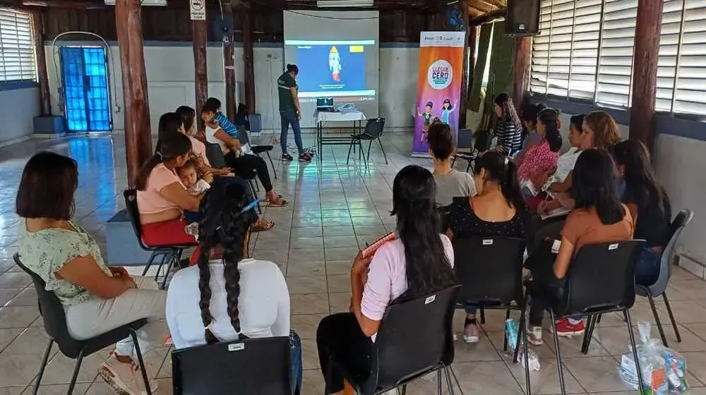 Talleres de autonomía económica en Ahuachapán y Sonsonate